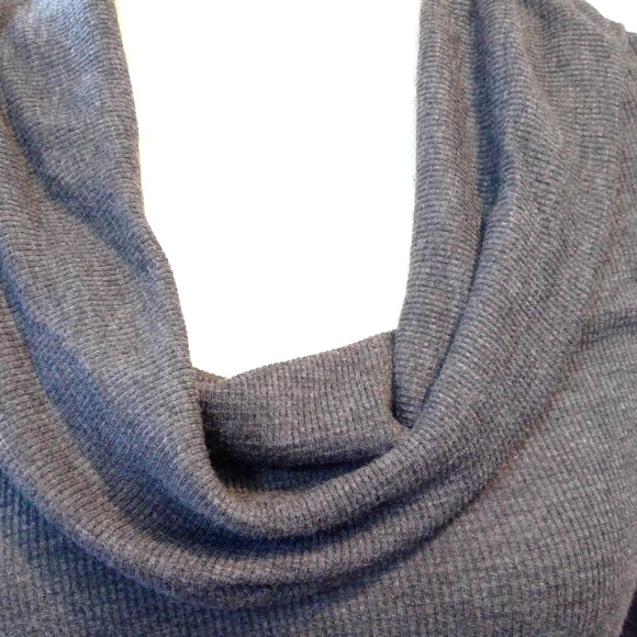 🧩Gap Charcoal The Octavia Waffle Cowl - Picture 5 of 6